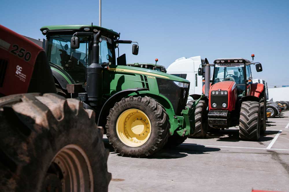 como-elegir-tractores-ocasion Vende tu tractor o apero con nosotros
