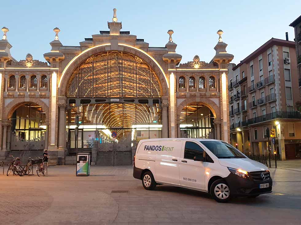 alquiler-furgonetas-mudanza-Zaragoza