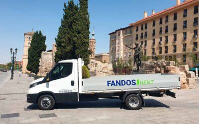 Furgonetas de caja abierta: El transporte profesional para cargas voluminosas y pesadas
