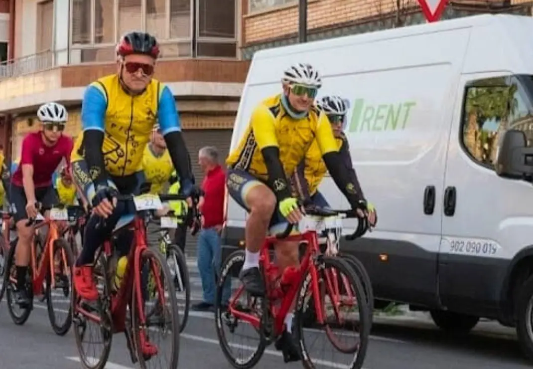 Alquiler furgoneta viaje cicloturista