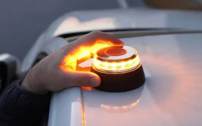 Baliza v16 y normativa en furgonetas de alquiler