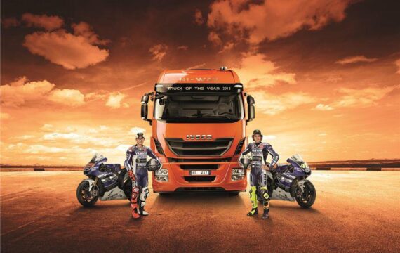 Iveco entrega al equipo Yamaha Factory Racing y a Dorna Sports 20 nuevos camiones Stralis Hi-WayIveco is Official Sponsor of the 2013 MotoGP and Yamaha Factory Racing Team