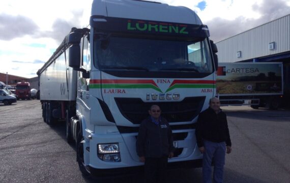 Entrega de cabeza tractora nueva  IVECO AS440S50TP  para La Mata de los Olmos de Teruel.